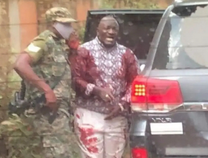 Атентатът срещу угандийски министър убива дъщеря му и шофьора му