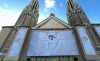 Български художник преобразява базилика в Брюксел