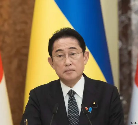 Завоят на Япония: помощ за Киев, отчуждаване от Москва